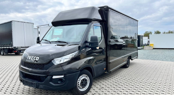 Iveco Daily 35S15 UPS